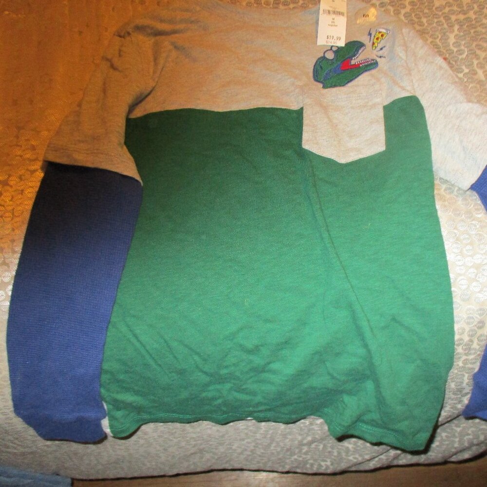 new with tags Gap kids dinosaur shirt  M  8 long sleeves